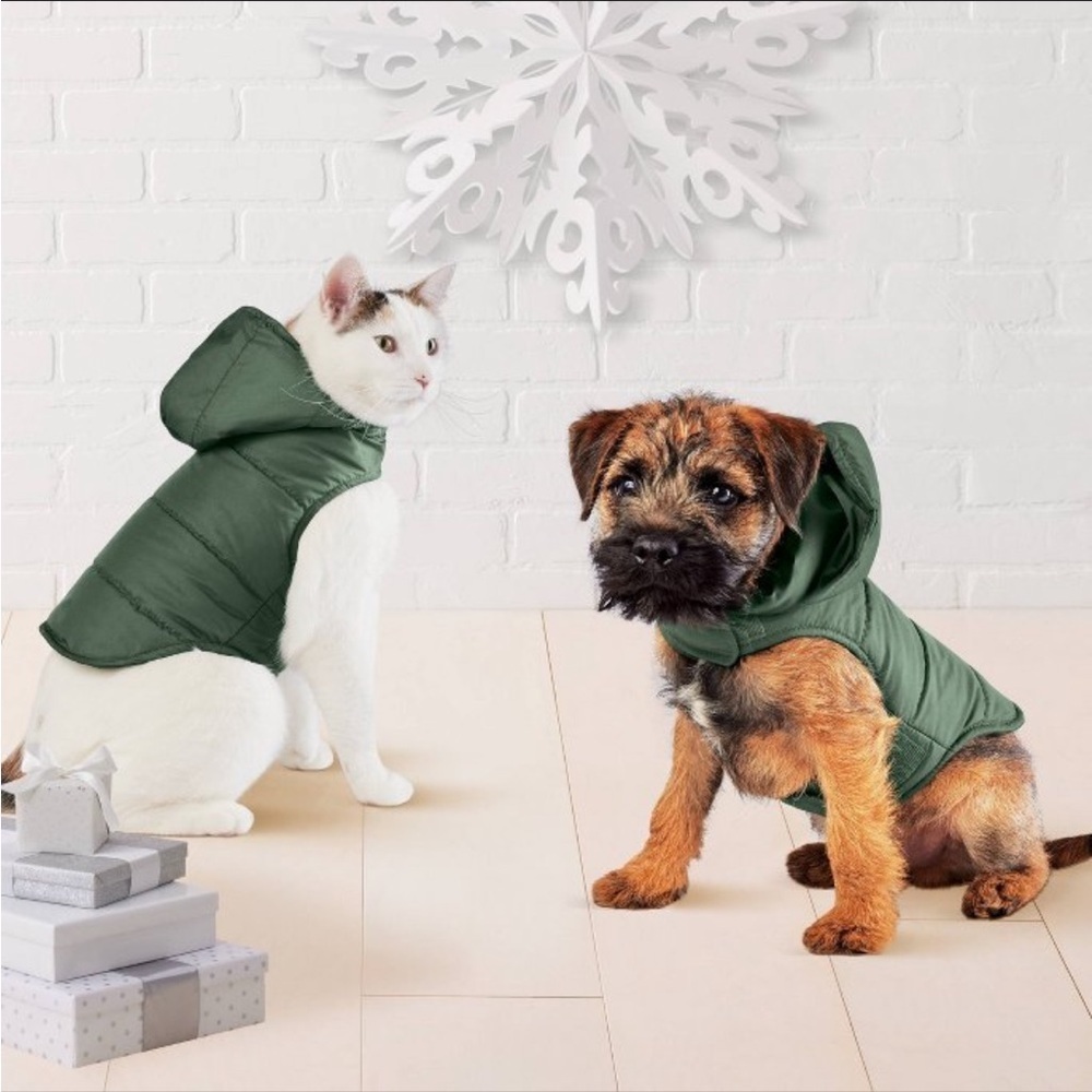 Target Classic Dog Puffer Vest Size Small Wondershop Dark Green Jacket like new
